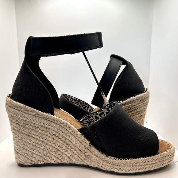 NWOT TOMS Women’s Marisol Espadrille Wedge Sandal. Size: 8.5 Color: Black - Picture 6 of 13